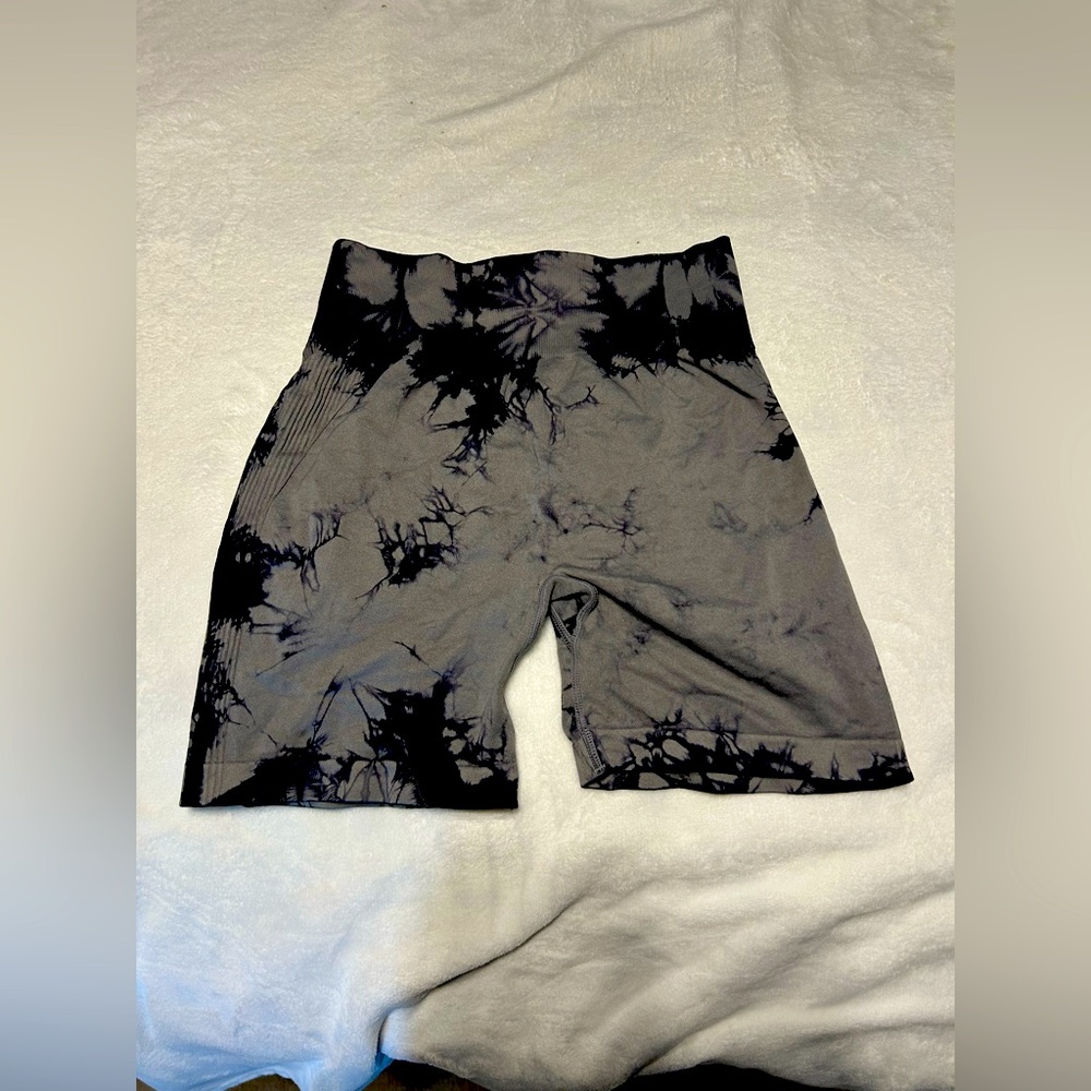 TUMMY TUCK LEGGING SHORTS